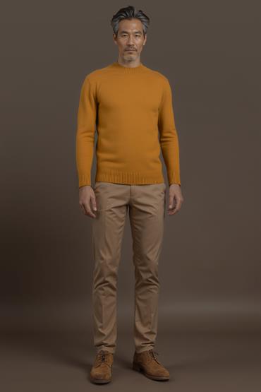 ROUNDNECK SWEATER OCHRE YELLOW