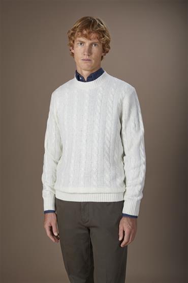 ROUNDNECK KNIT CABLE OFF WHITE
