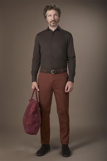 BASIC CHINO RUST