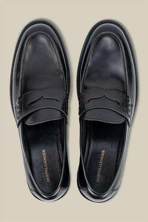 LOAFER